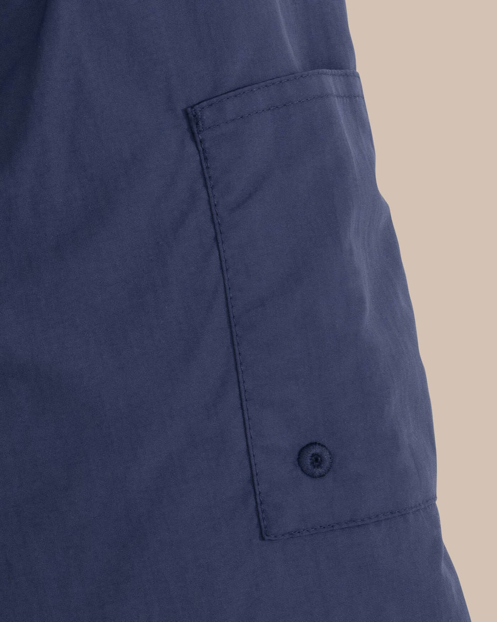 The detail view of the Boys shoreline active short - True Navy